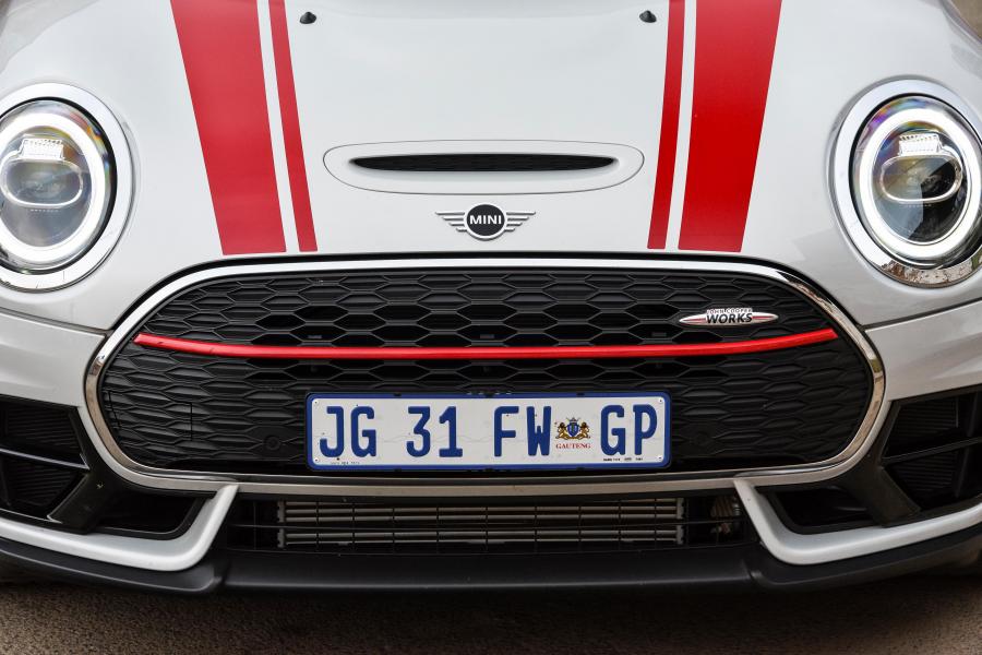 Детали экстерьера Mini John Cooper Works Clubman (F54) 2019 года  (ZA) (фото 4 из 40)